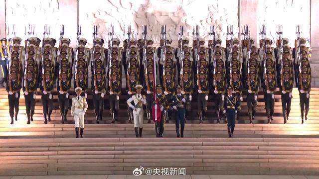 本次阅兵将实现多个首次！九三阅兵发布会要点速览→