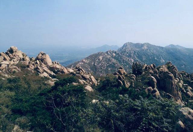一块石匾唤起一段抗战记忆，山东宁阳日军侵华罪证见证浴血抗战史