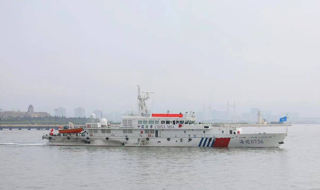 全国海事系统首制60米级高速巡逻船 "海巡0736"列编舟山