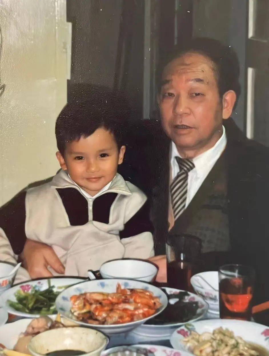 母亲悬赏上海市区一套房寻子！孩子26年前被人带到柳州后走失