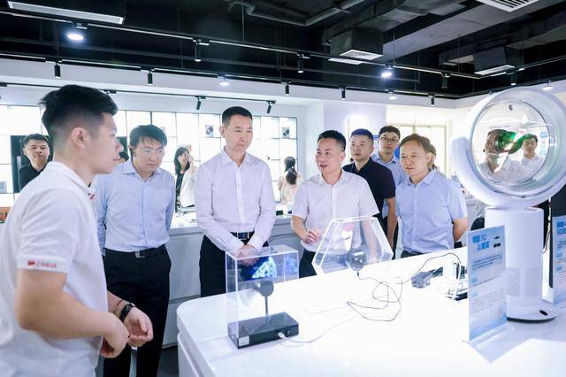 全国首个社会工作创新实践基地在深圳福田启用，让社会工作可感可知可及