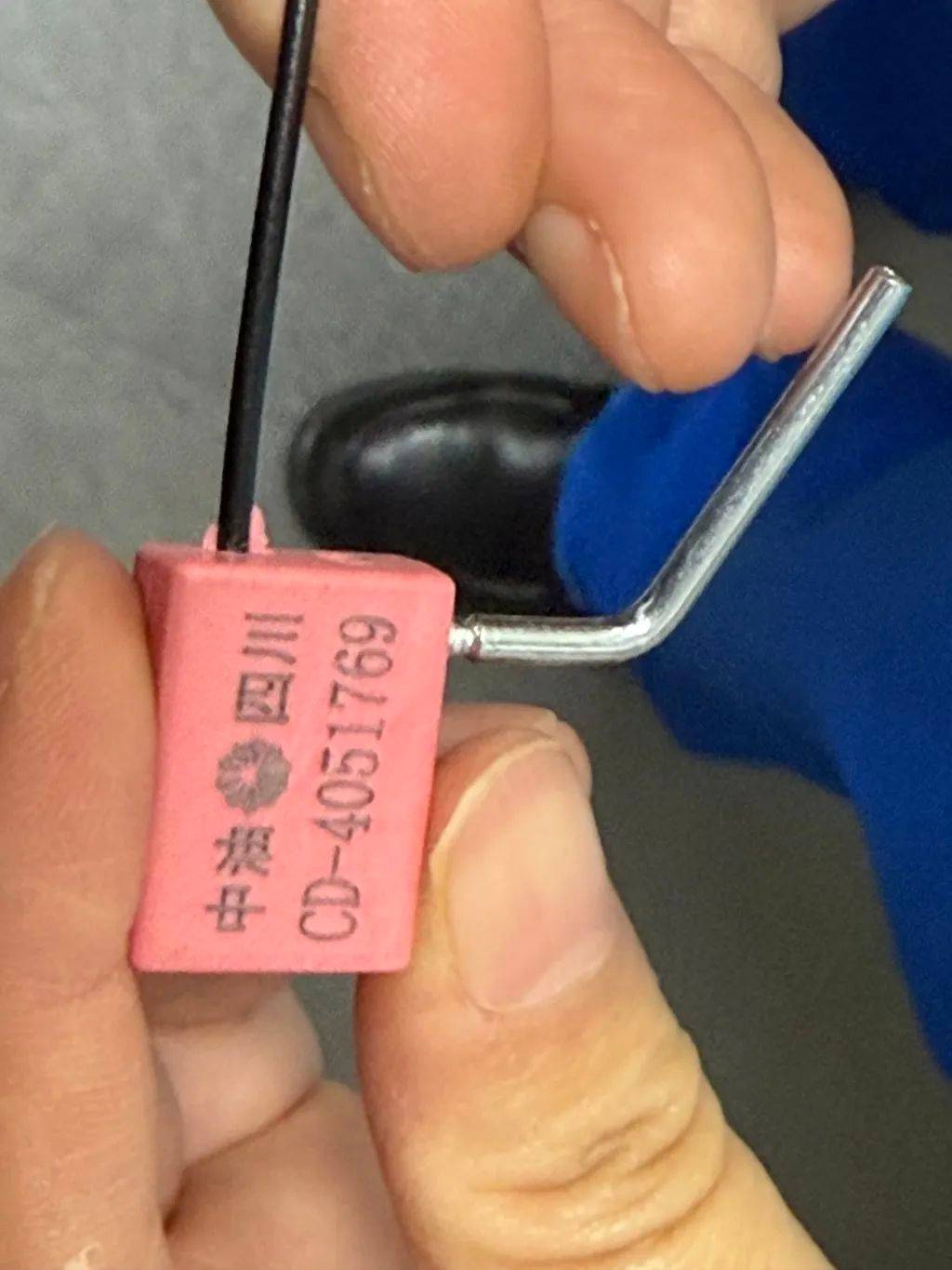 成都通报“50升油箱加67.96升汽油”：情况属实，初步判定设备软硬件及信息交互故障