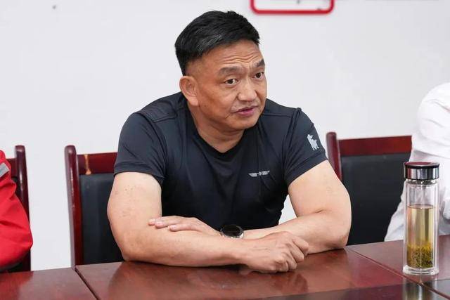 三甲医院党委书记，主动投案！原党委书记退休不到1年即落马，该院曾现系列窝案