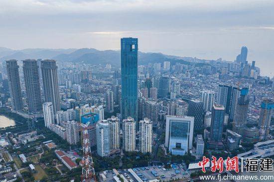 福建第一高楼竣工投运 开启厦门商务发展新篇