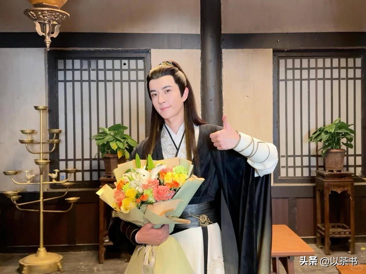 坏消息一个接一个！演员于朦胧坠楼后，竟意外将半个娱乐圈拉下水
