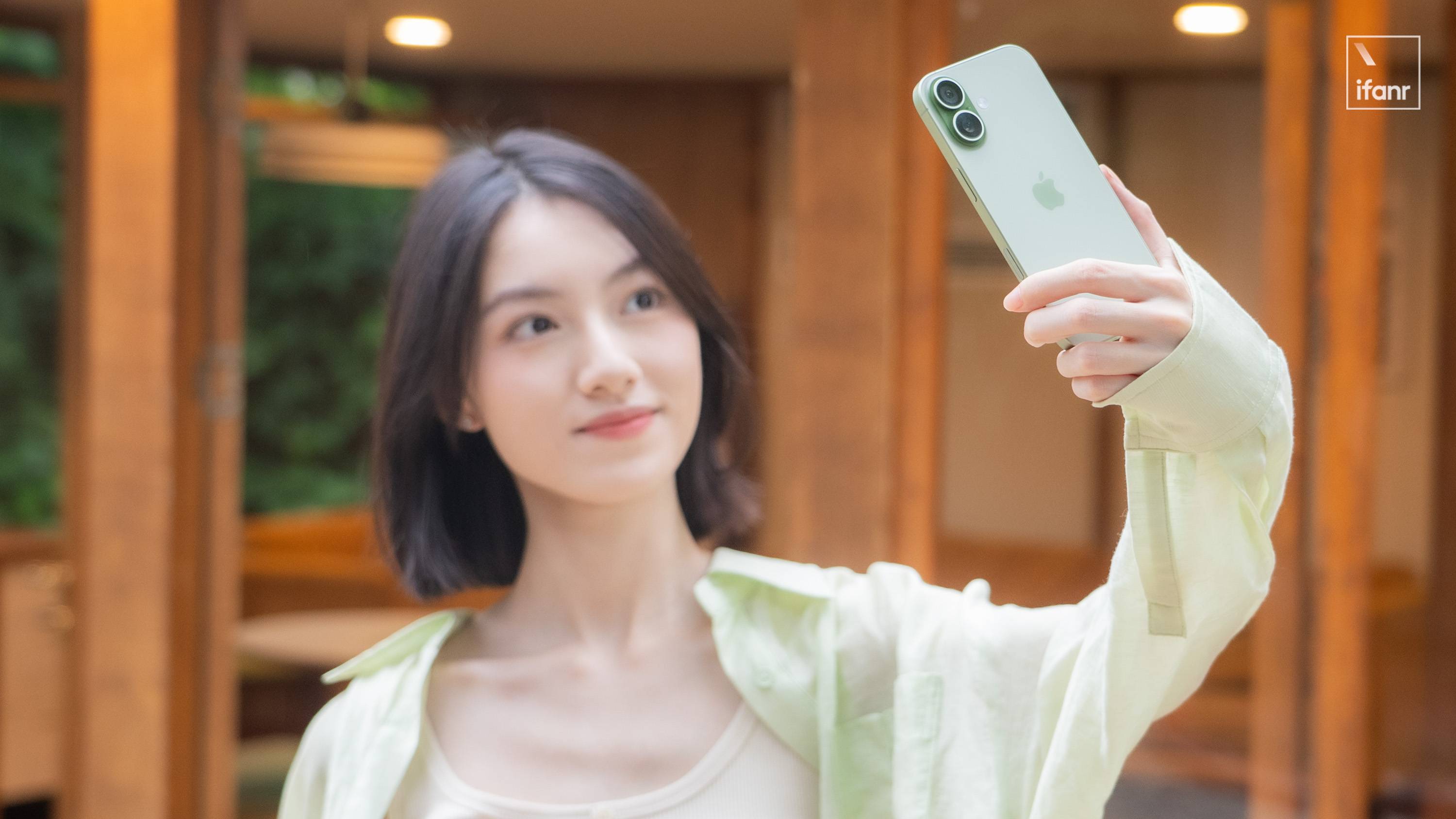 iPhone 17 系列首发评测：你这是典型的「安卓」iPhone