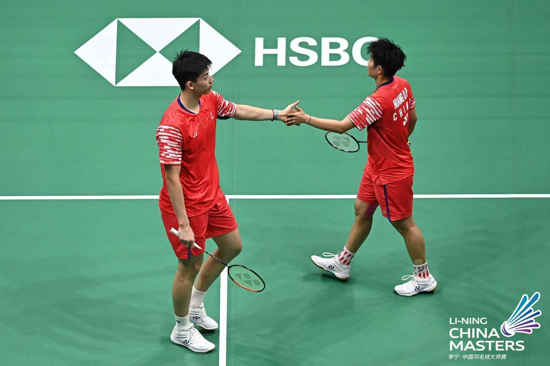 羽毛球大师赛：冯彦哲/黄东萍强势晋级四强，半决赛迎战世锦赛冠军