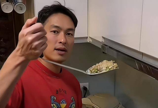 原来他们是夫妻，《灼灼韶华》他又火了，网红老婆这个月生下3胎