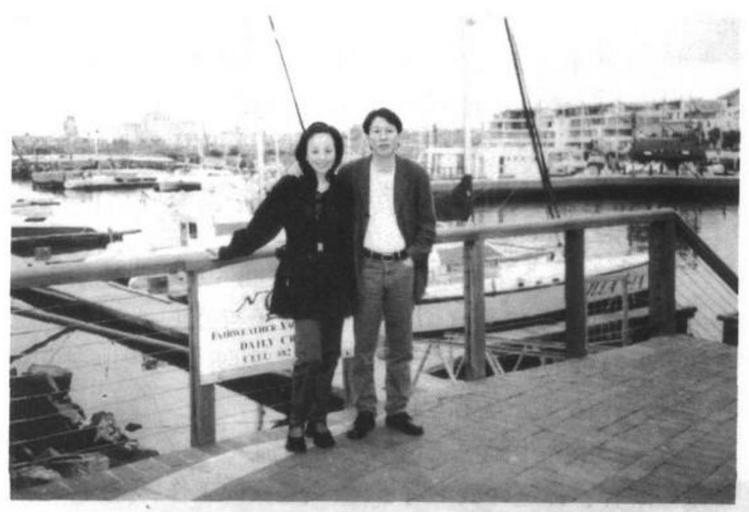 55岁王琳：风情万种，独身一人