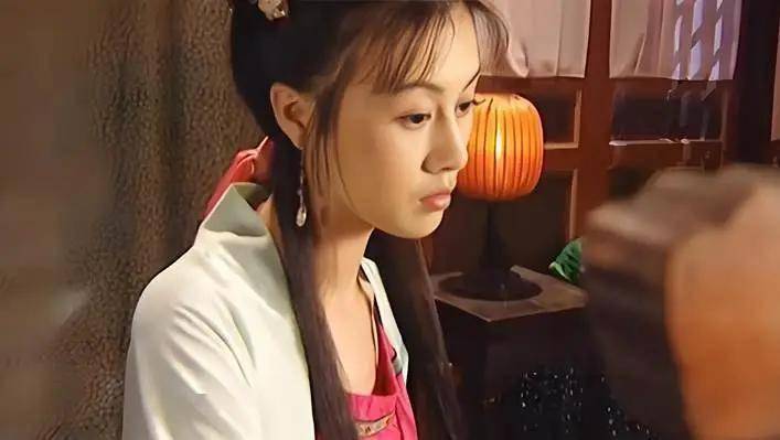 一场豪门梦碎,姐妹再次并肩,田海蓉与田海燕的相互成全