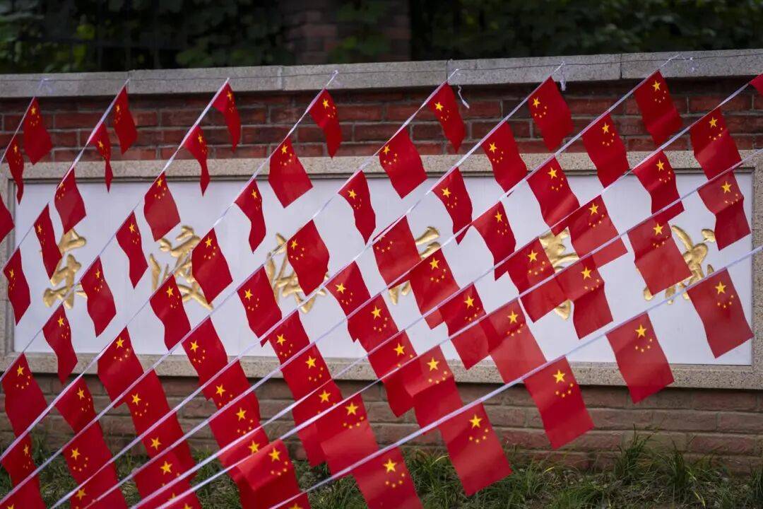 最是一抹中国红!