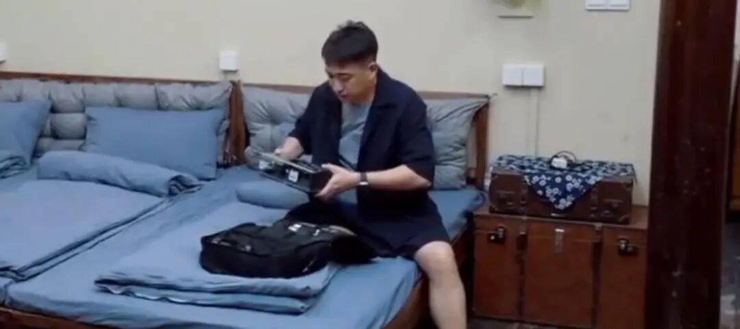 黄磊戴呼吸机上热搜！医生：已达中重度