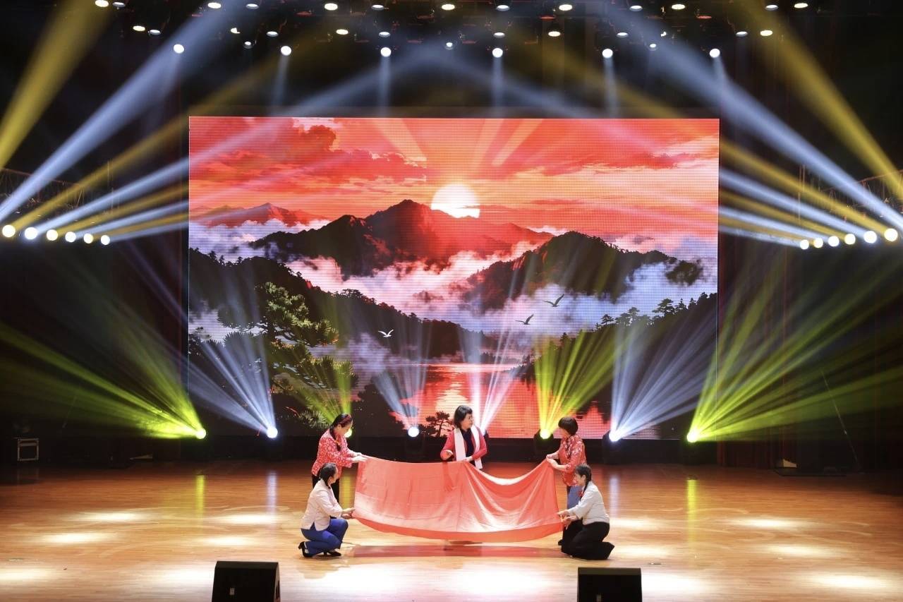 北京海淀区花园路街道第六届金秋艺术节暨首届ai文艺汇演举办