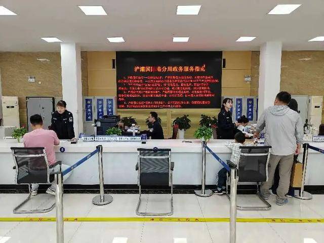 节日我在岗——西安浐灞公安守护双节平安