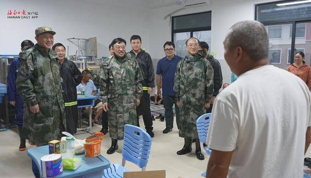 海南省委书记冯飞：全力以赴加快恢复正常生产生活秩序