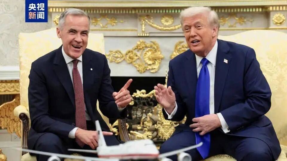 特朗普会见加拿大总理卡尼，再次暗示将吞并加拿大 -华闻时空