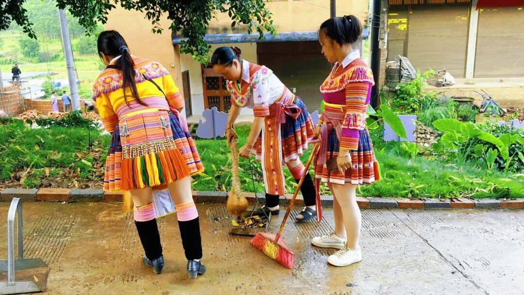 长寿金平 团结奋进