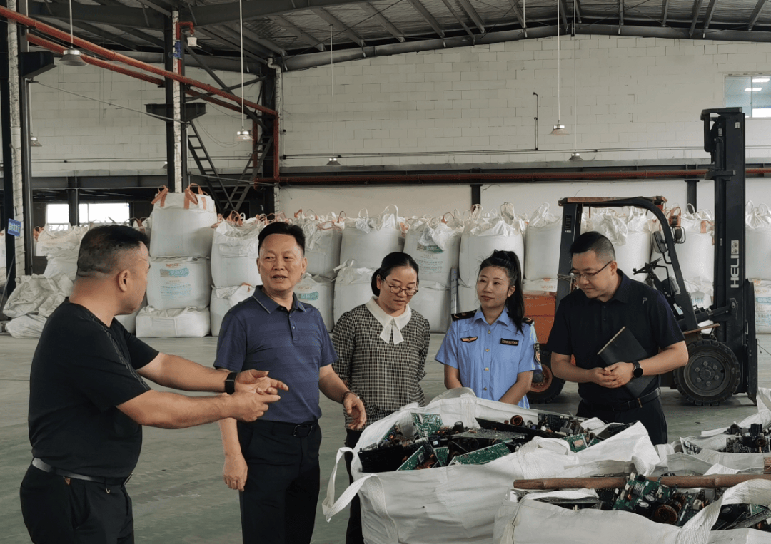 重庆市生态环境系统全力保障国庆中秋期间环境安全稳定
