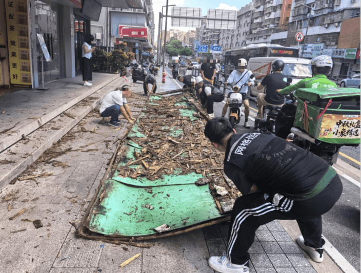 深圳有市民称个别网格员催加微信、联系过频扰民，街道办释疑