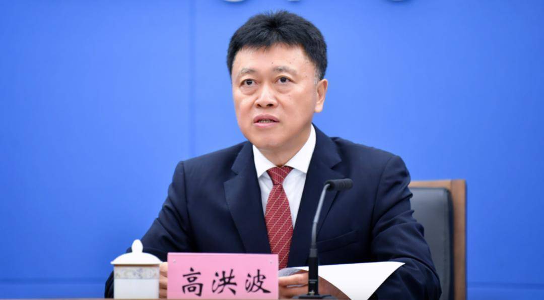“网红书记”高洪波骑自行车告别荣昌，他已在这里工作2112天