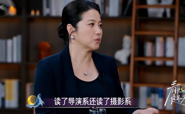 52岁颜丙燕自曝已停经！胖了30斤，小20岁男友不在乎，接受丁克