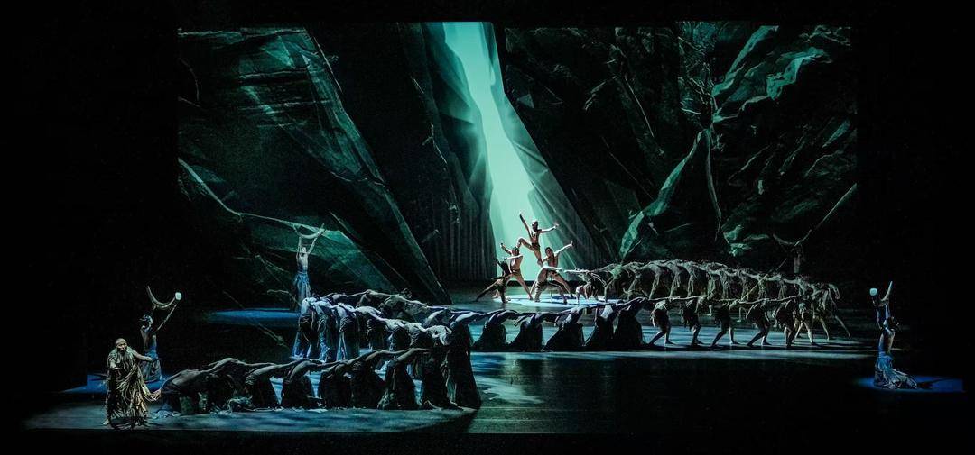 舞蹈诗剧《蜀道》闪亮第十四届中国艺术节开幕式