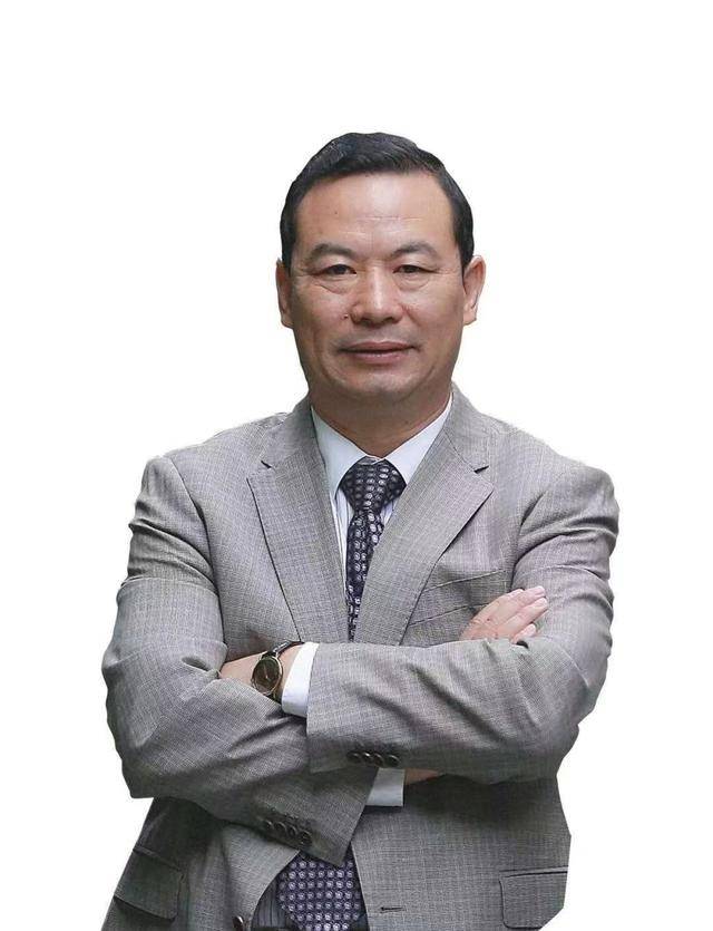刑法学者刘仁文：建议将“罪犯”改称“服刑人员”