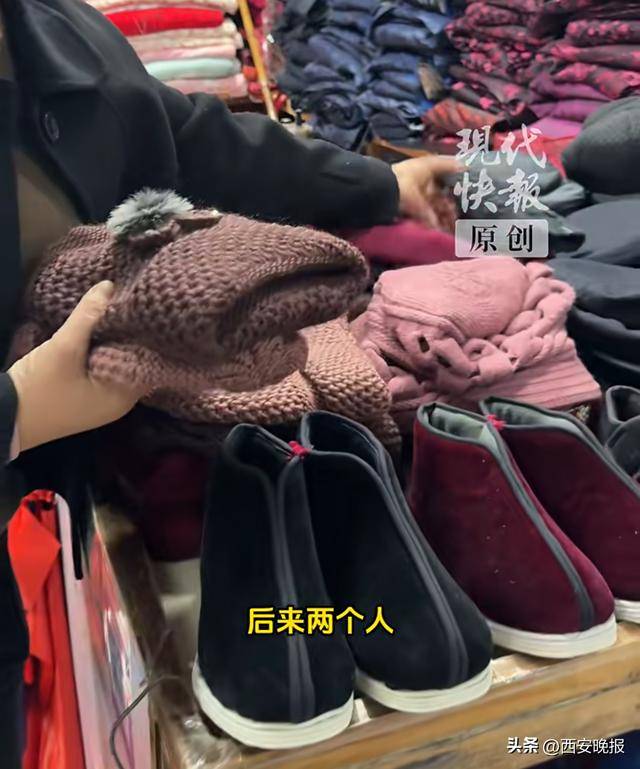 “外国人在寿衣店挑选衣服”，店主还原事件始末：被网友误解网暴