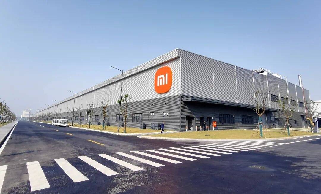雷军现身武汉,官宣小米智能家电武汉工厂投产,6.5秒即可下线一台高端空调 雷军现身武汉,官宣小米智能家电武汉工厂投产,6.5秒即可下线一台高端空调