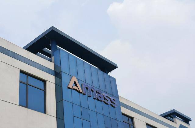 原创             猛增2000%！美国“无法接受”，这家中国神秘企业实在太“狂”了