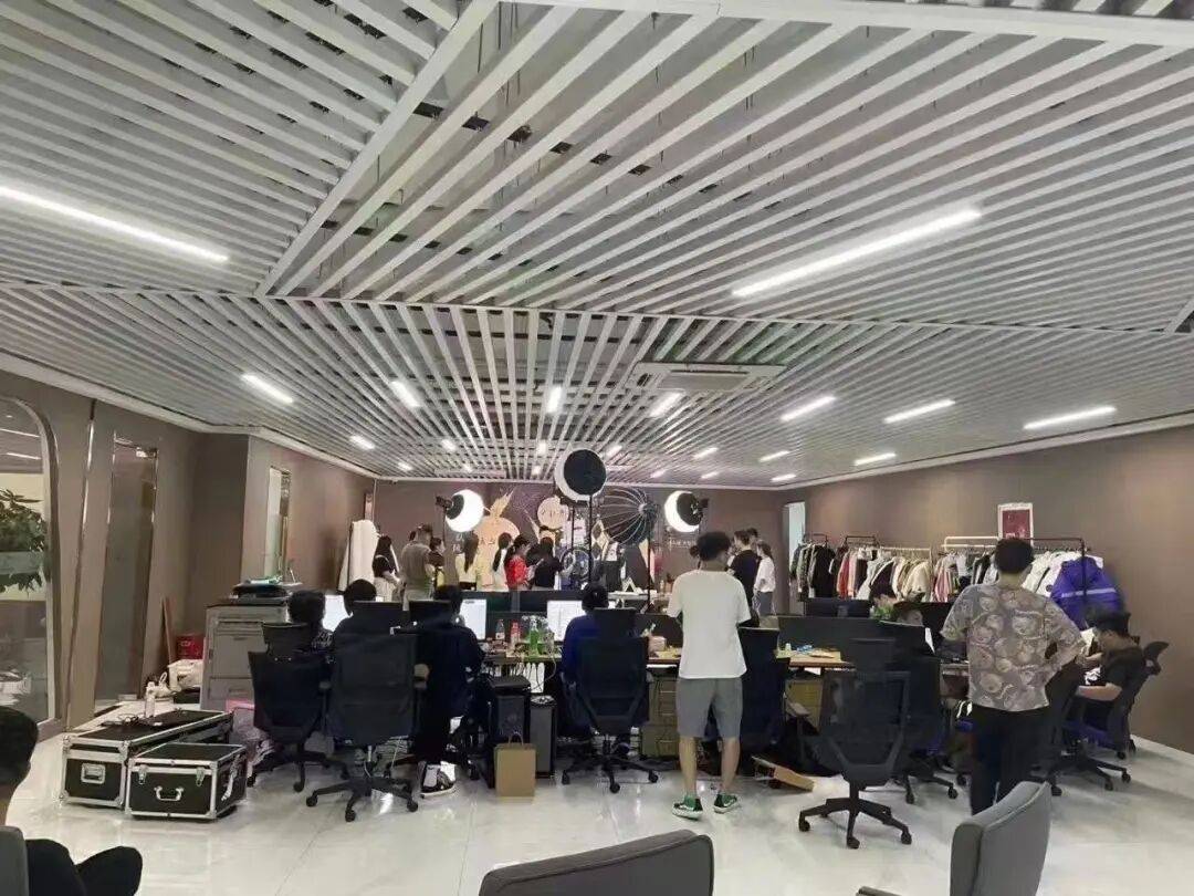 杭州网红大撤退