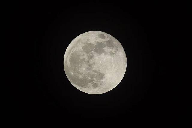 “超级月亮”来袭!今年最大“满月”有啥预兆?