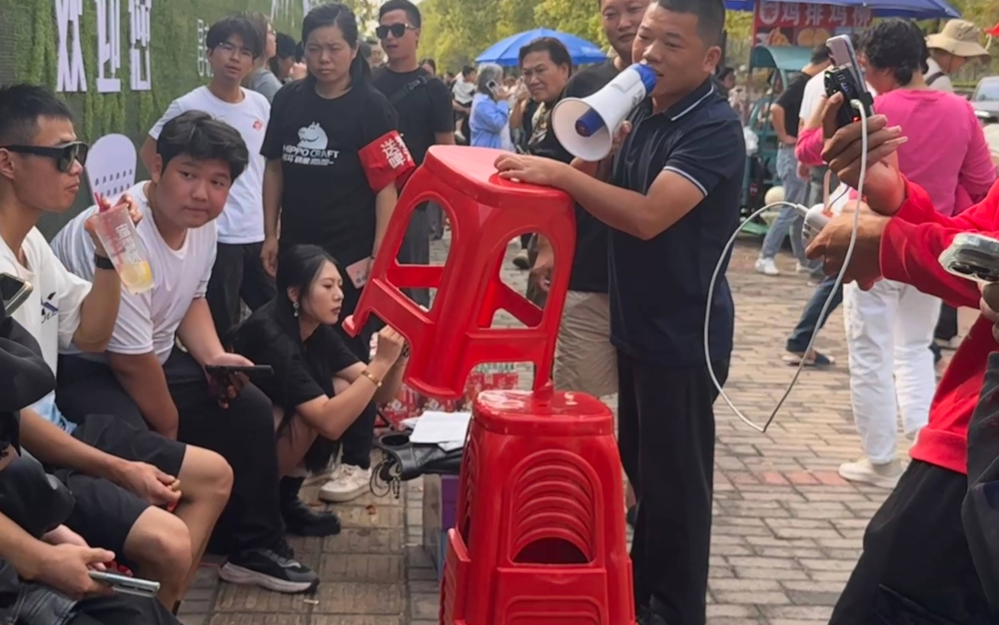 图片[7]-鸡排哥爆火之后 -华闻时空