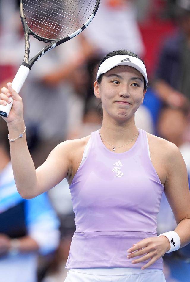 全运会丨王欣瑜晋级网球女子单打下一轮