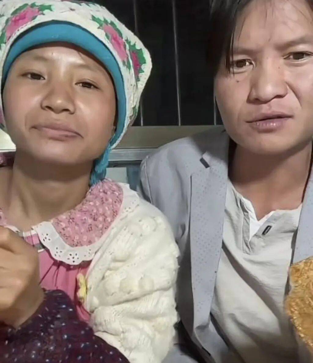 云南百万粉丝网红小英的丈夫被刑拘:酒后肇事逃逸致人重伤(图3)