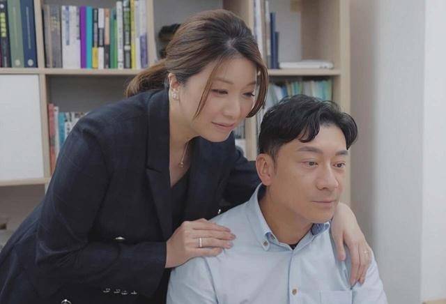 突发！香港知名女星宣布再度离婚，坦言情绪低落痛哭了好几场