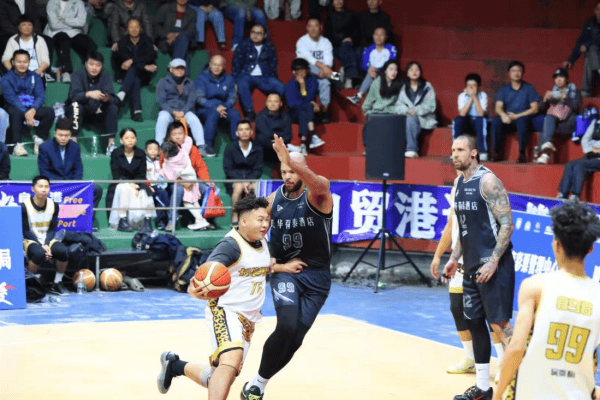 NBA职业联赛中文官网__实时赛程比分+球队资讯2025年海南省篮球联赛收官 三亚市桂川海玻宁翔队夺得冠军