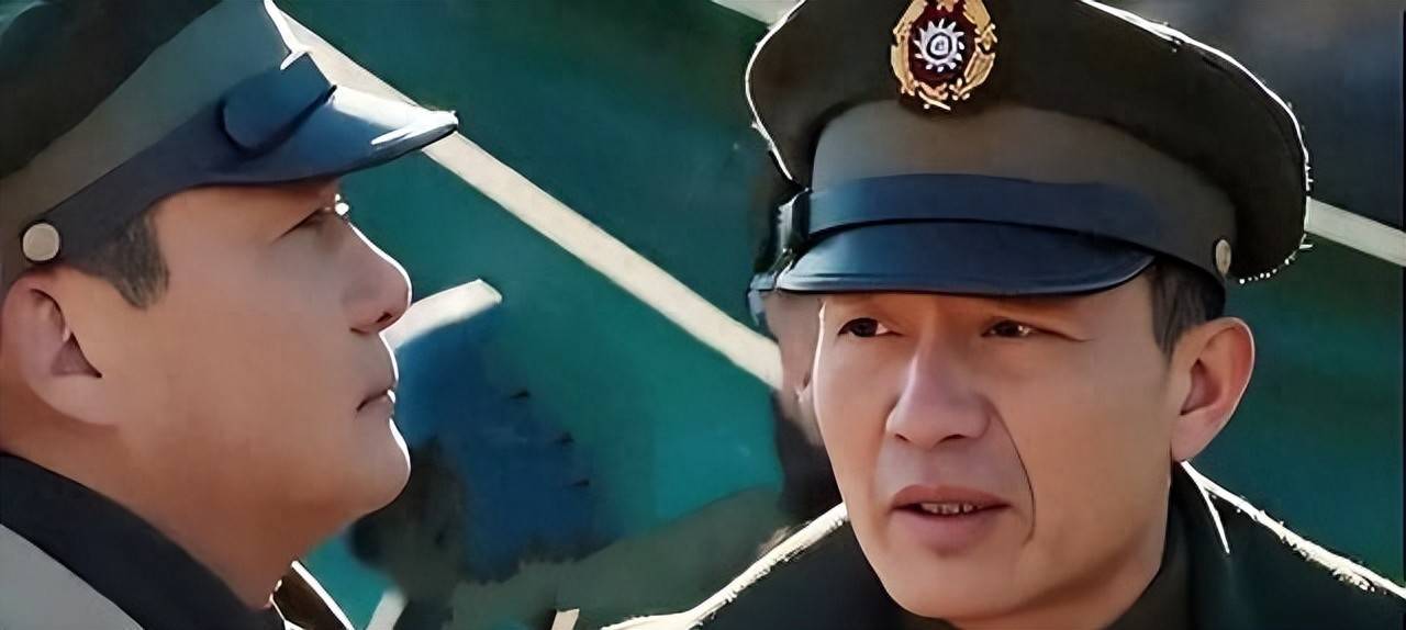 文强办案子,抓了三个中将,东北保安司令长官部的田湘藩,李耀慈,李修业