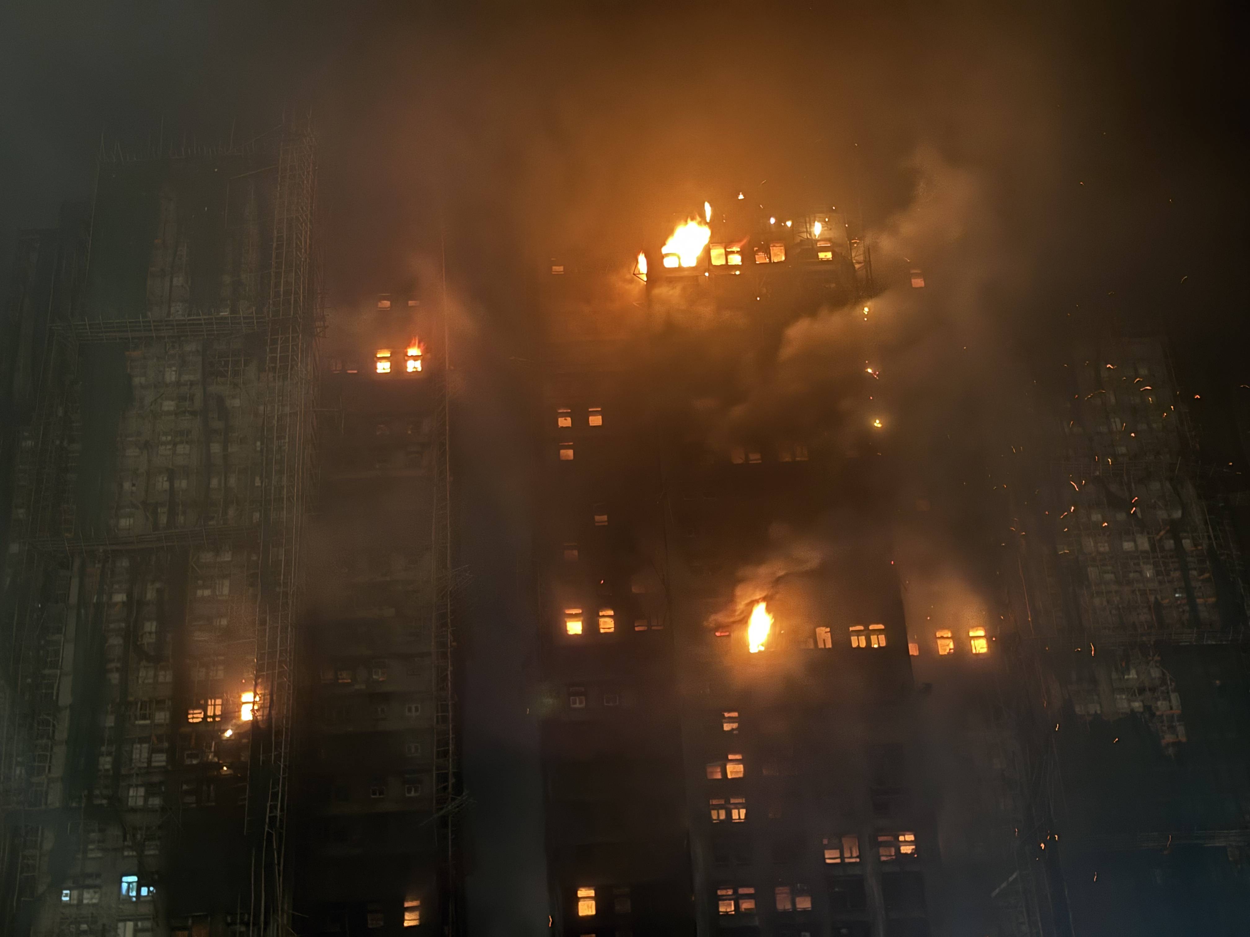 【深度】失控之火:复盘香港大埔火灾24小时