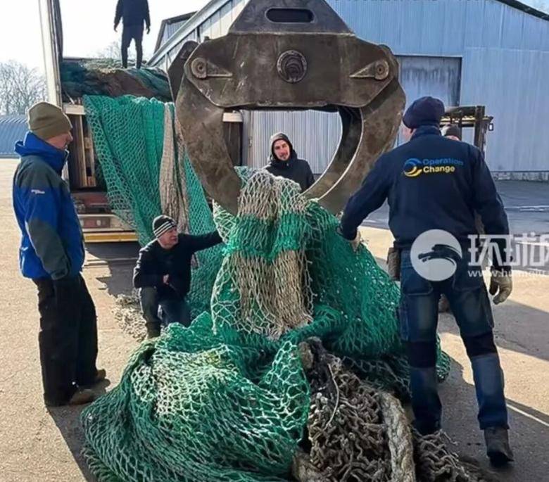 原创             万万没想到！俄罗斯和乌克兰真有高人！从渔网到“铁刺猬”，土办法简单粗暴对付无人机！