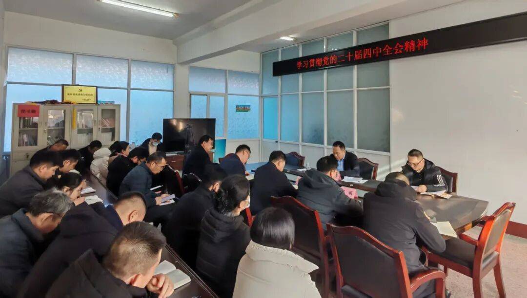 杜兵到县融媒体中心宣讲党的二十届四中全会精神_宣传_思想_发展