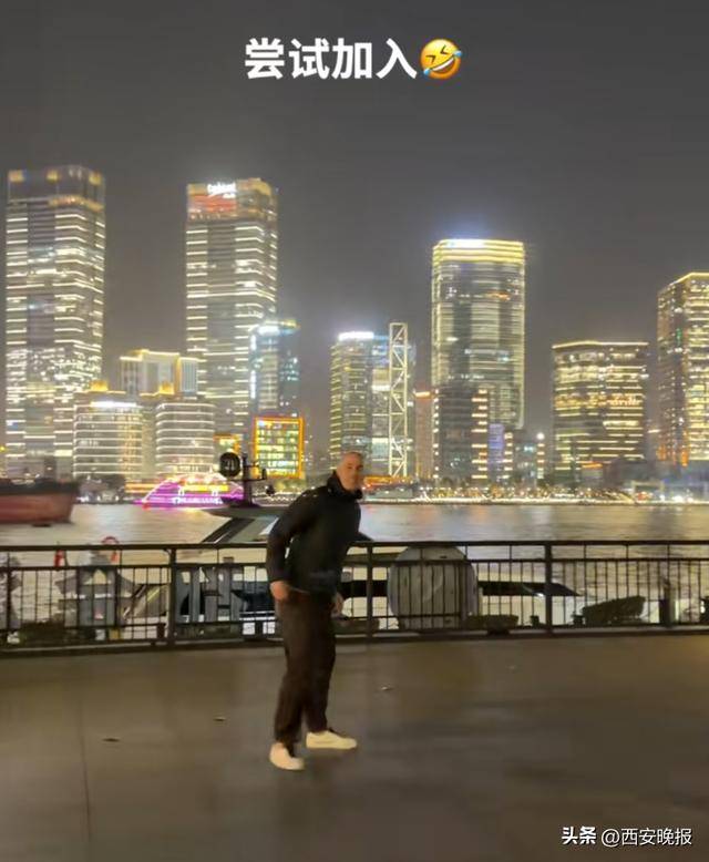 齐达内晒和樊振东打球照,足球界和乒乓球界梦幻联动,网友直呼:太帅了 齐达内晒和樊振东打球照,足球界和乒乓球界梦幻联动,网友直呼:太帅了