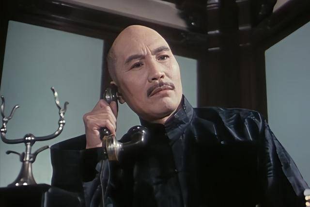 赵恒多出演蒋介石,因扮演太像轰动台湾,连林青霞都找他合影