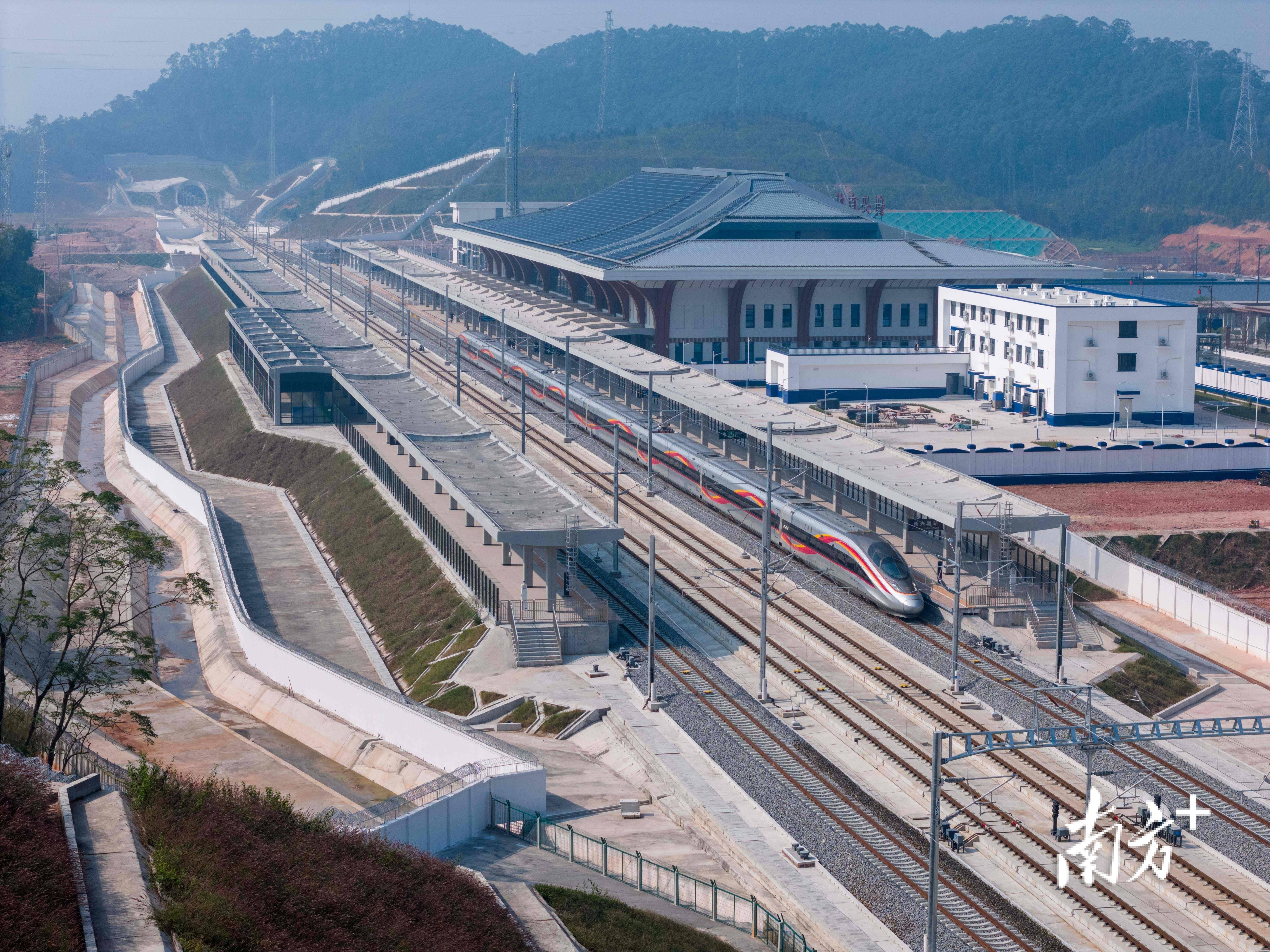 广东这两条高铁，即将开通！
