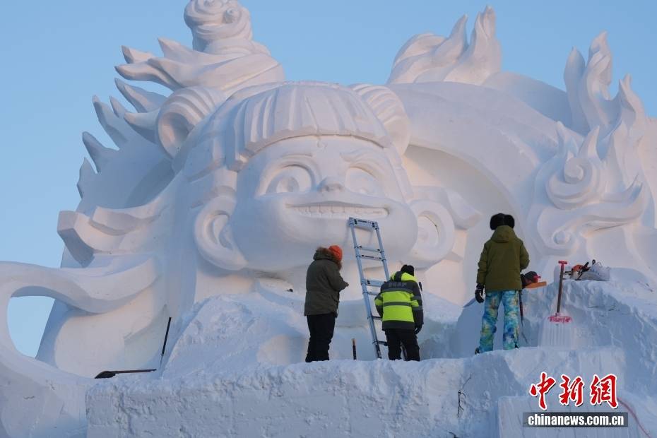 黑龙江哈尔滨:第38届太阳岛雪博会景观建设有序推进 黑龙江哈尔滨:第38届太阳岛雪博会景观建设有序推进