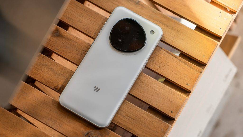 剿杀豆包手机助手，可能是互联网巨头的一次「共谋」