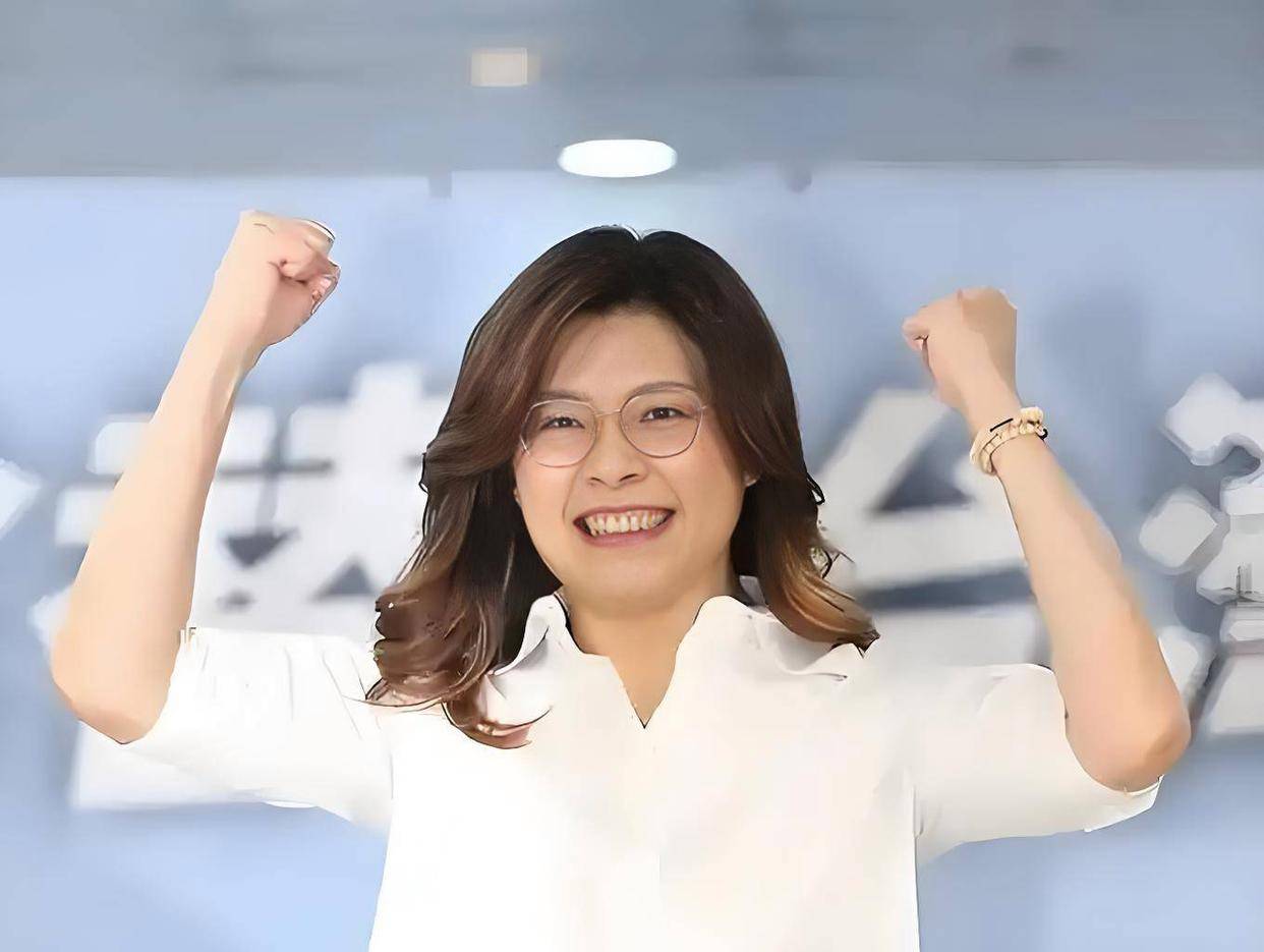 突发特讯！郑丽文兑现竞选承诺，国民党正式宣布恢复“特种党部”，反“台独”目标明确，引爆两岸舆论_黄复兴_政治舞台