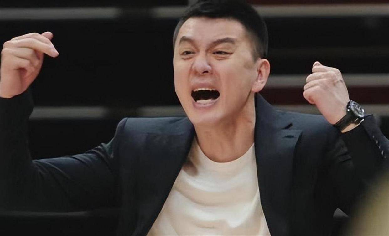 但到了2023年,细心的网友发现,唐佳良突然清空了微博中所有与杨鸣相关