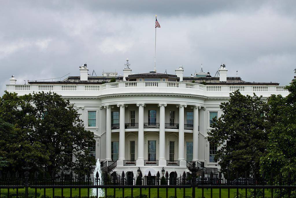 特朗普签署行政命令，重申2028年登月目标 -华闻时空