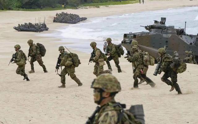 牛弹琴:日本急了,战机又被照射了